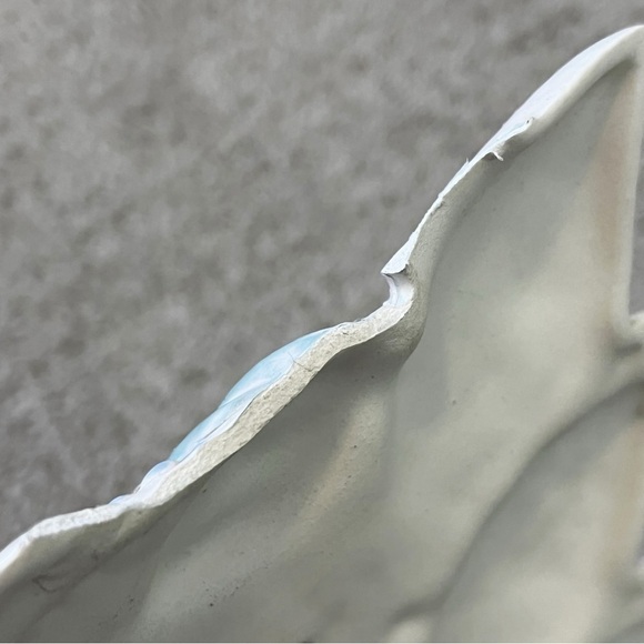 Mardi Gras Adult Face Mask Wall Plaque Iridescent White Soft Blue Painted FLAW - Picture 8 of 14